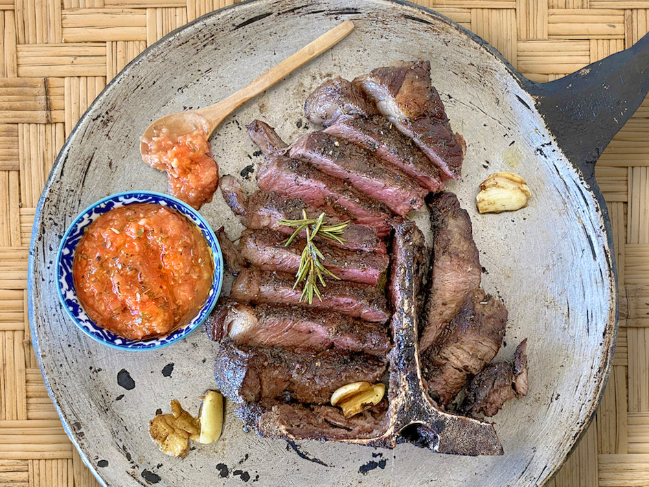 T-bone steak con Rub #15 COCORA🇨🇴 by Harry Sasson y salsa beibi